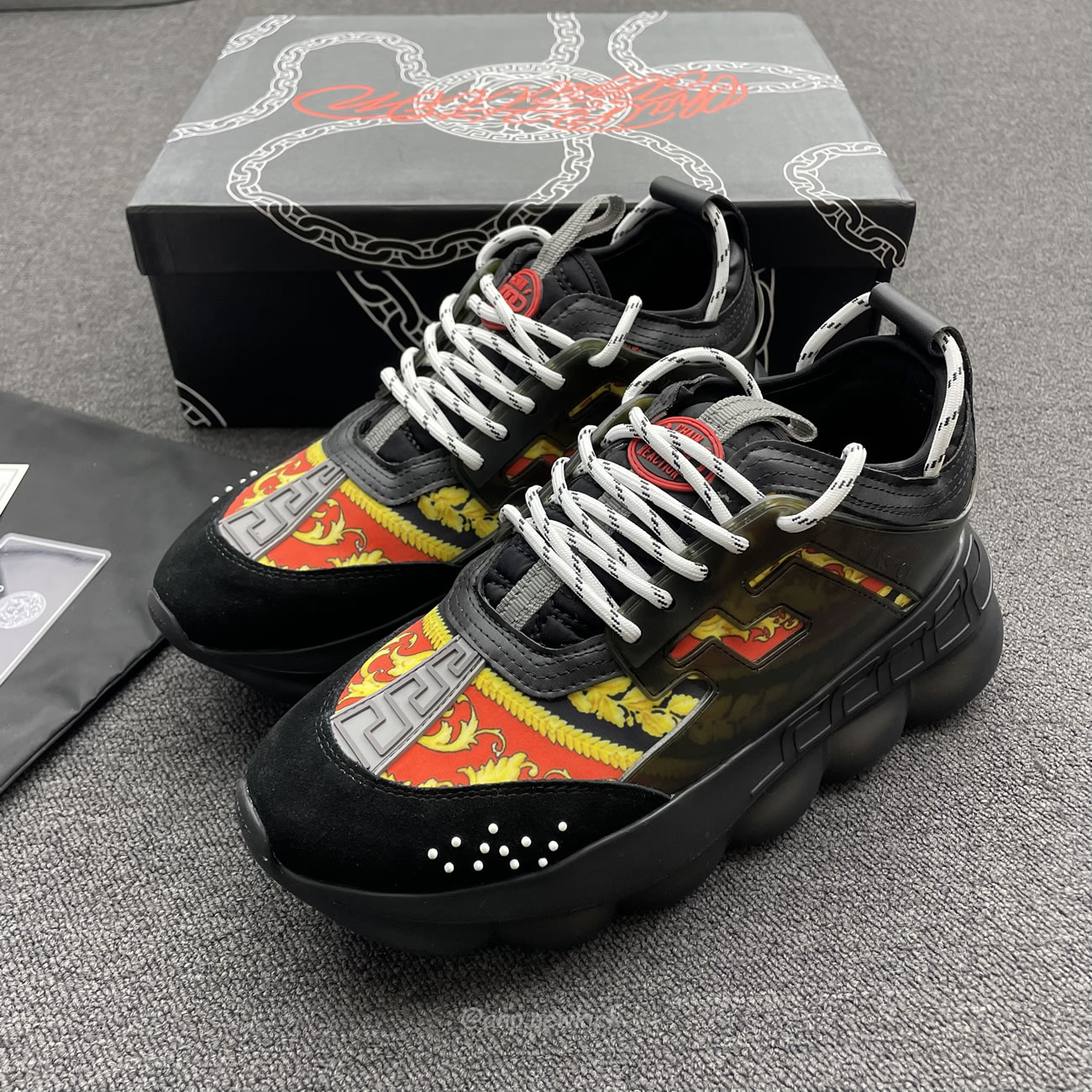 Versace Chain Reaction Sneaker (5) - www.newkick.vip